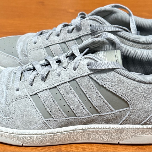 Adidas Break Start Premium Low Shoes - Picture 4 of 5